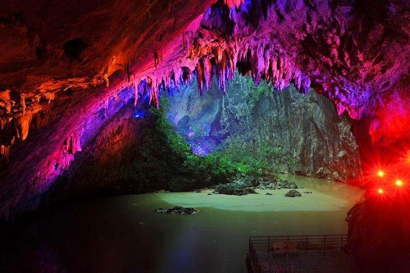 胡雪岩巅峰时期有多少财富？有人说是三千万白银，其实只有8两